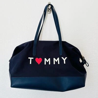 BRAND NEW TOMMY HILFIGER LARGE TOTE LUGGAGE DUFFLE BAG HEART Navy NO TAG - Image 1 of 4
