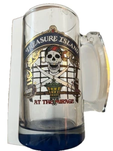 TREASURE ISLAND CASINO -  LAS VEGAS  CLEAR GLASS BEER MUG   28 fl.oz. BLUE Base - Picture 1 of 3