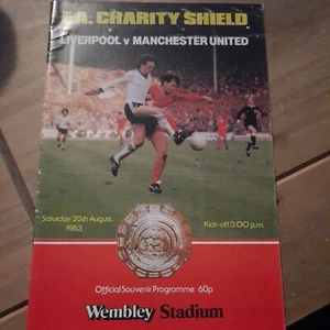 MANCHESTER UNITED MAN UTD v LIVERPOOL FA CHARITY SHIELD 1983 L4 - Picture 1 of 2
