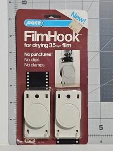 Vintage 1980s DARK ROOM, 35mm FILM HOOKS, Drying Pace by Sima, Developing NOS - Picture 1 of 3