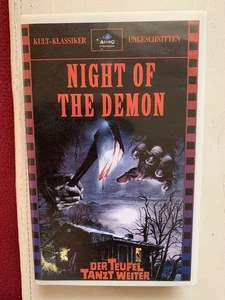 VHS  DER TEUFEL TANZT WEITER  -  NIGHT OF THE DEMON  ASTRO  UNCUT  HORROR  KULT - Bild 1 von 4