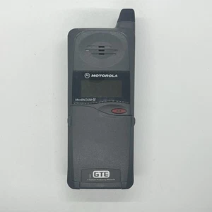 Vintage Motorola MicroTAC 650 Telefon komórkowy z klapką „NIEPRZETESTOWANY” Bez ładowarki sprzedawany tak, jak jest - Zdjęcie 1 z 3