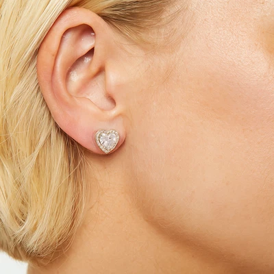 Pendientes Diamonique con halo en corazón de plata de ley NUEVO Foto 1 de 4
