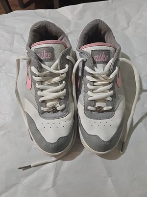 Tênis Nike feminino tamanho 9 rosa xadrez - Imagem 1 de 4