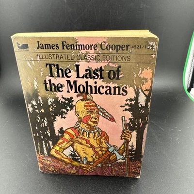 Moby Illustrated Classic #4521 The Last of the Mohicans 1979 Paperback - Image 1 of 3