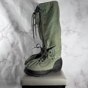 Military Mukluk Boots Vintage Surplus Extreme Cold Weather N-1B Size M Winter - Picture 1 of 13