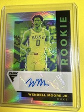 WENDELL MOORE JR. 2022-23 PANINI CHRONICLES FLUX SILVER PRIZM ROOKIE AUTO # /99