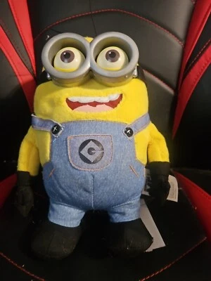 DESPICABLE ME 2 MINION DAVE Hablando POP OUT ILUMINAR OJOS Peluche Thinkway FUNCIONA Foto 1 de 4