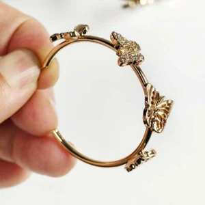 Nuevos Pendientes Aro Mariposa Sugarfix Regalo Moda Mujeres Joyería 2 Opciones Elegidas - Imagen 1 de 10