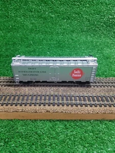 Aufgerüstet Athearn HO Swift 40' Einzelstecker Tür Stahl Kühlwagen SRLX 15650 - Bild 1 von 10