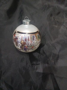 LIMITED EDITION 1998 HARLEY-DAVIDSON CHRISTMAS ORNAMENT FAMILY PORTRAIT LE - Picture 1 of 2