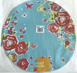 Placemats Butterflies Flowers (4) Round Reversible Colorful Spring NWT Washable - Picture 1 of 6