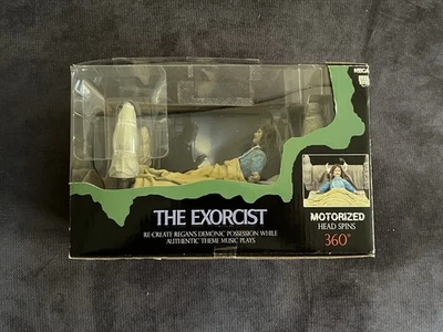 THE EXORCIST * REGAN POSSESSED DELUXE BOX SET / Head Spins Brand New Sealed NECA - Image 1 of 4