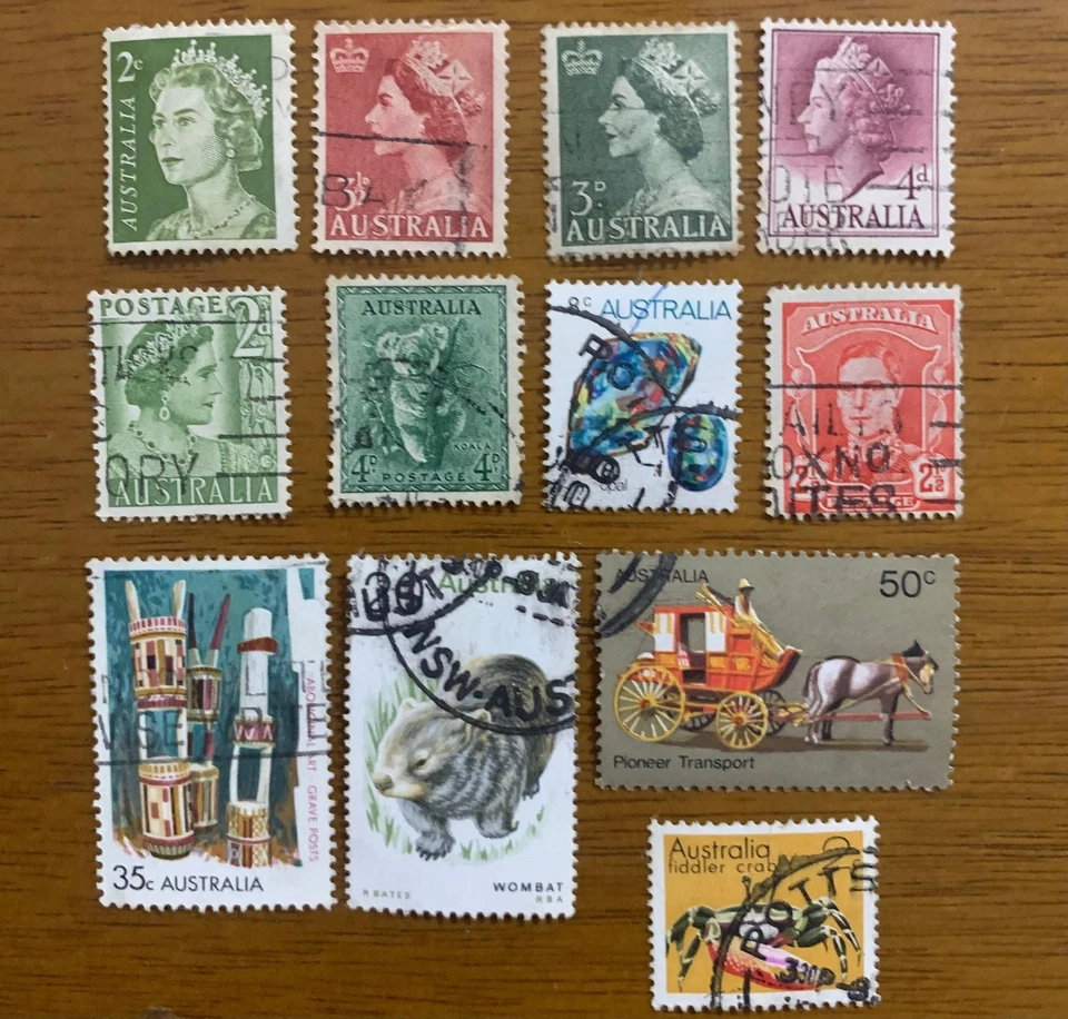 Лот марок королевы Австралии — классические 4d Scott 318 — винтажная коллекция Елизаветы - Изображение 1 из 4