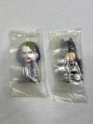 Figuras Nestlé Joker y Batman 2008 promoción de cereales Spring Foot DC Comics selladas Foto 1 de 4