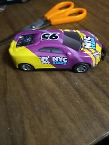 3 Stück Pull Back & Go Rennwagen, reibungsbetriebene Mini Spielzeugautos für Kinder, Kleinkinder - Bild 1 von 7