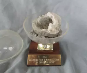 Geode Crystal Rock Natural Stone Mounted - Picture 1 of 7