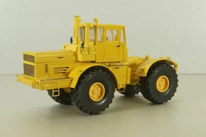 K-701 Kirovets, tractor 1971, yellow Minigrad 1:43 - Picture 1 of 15
