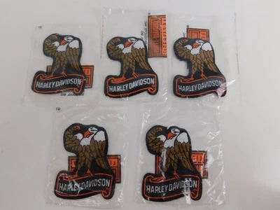 Harley Davidson Lote de 5 Parches Pequeños Bordados Águila Flexible De Colección NUEVO Foto 1 de 4