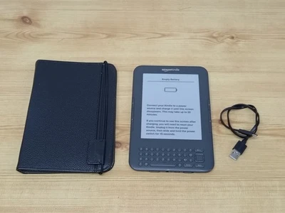 Amazon Kindle 3rd Generation 3GB Model D00901 - Not Charging - Faulty  - Image 1 of 4
