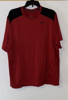 Nike Dri-Fit Rojo Negro Para hombres Talla 2XL S/S Camisa Atlética Gimnasio Pecho Activo 46" Foto 1 de 4