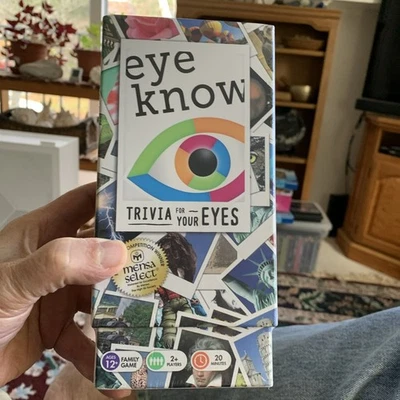 Eye Know: Trivia For Your Eyes 家庭纸牌游戏 Mensa Select 全新带盒 密封 — 第 1/3 张图片