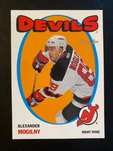 Alexander Mogilny 2001-02 O-Pee-Chee Hockey Heritage #58 New Jersey Devils - Picture 1 of 2