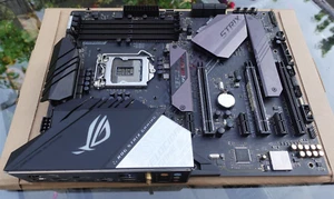 Asus Rog Strix Z390-E Gaming LGA 1151 ATX Mainboard HDMI SATA3.0 USB 3.1 - Photo 1/17