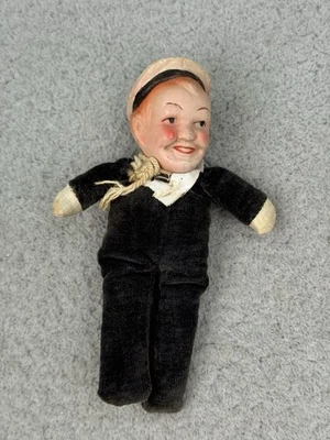 Muñeca marinera antigua vintage porcelana cabeza bisque cuerpo de tela Japón Foto 1 de 4