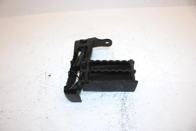 Clavija de pie izquierda Yamaha Moto 1986 4 OEM 29U-27411-11-00 AY7 Foto 1 de 4