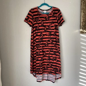 Vestido informal Lularoe Carly con bolsillo rojo y negro floral a rayas talla pequeña - Imagen 1 de 8