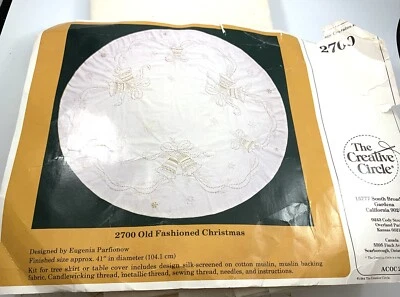 Creative Circle Christmas Tree Skirt Kit Candlewick w Gold Threads #2700  - Image 1 of 4