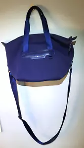 Tommy Hilfiger Neoprene Dark Blue Lightweight crossbody Bag W/ Front Pocket - Picture 1 of 7