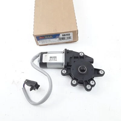 Power Window Motor Fits INFINITI I30 1996-1999, Nissan Altima 1993-2001 - Image 1 of 4