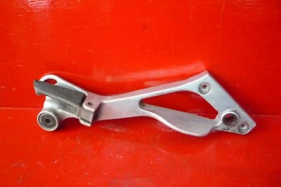 Support Droit Arrière De Pédale Yamaha TDM 850 TDM850 1991 1995 (1) - Photo 1/2