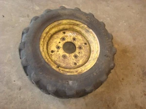 2002 John Deere 790 Tractor 7-14 Tire & Rim - Picture 1 of 9