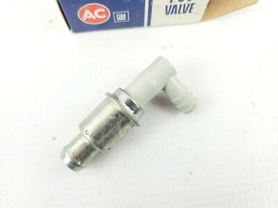 Válvula PCV CV878C 25043471 Buick Century Electra 98 Cutlass Ciera NOS AC Parts Foto 1 de 3