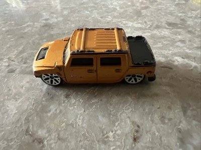 Maisto 2001 Hummer H2 Concept Diecast Car Orange Metallic & Black - Image 1 of 4