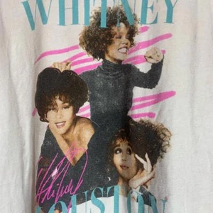 Whitney Houston Xlarge weißes grafisches gebrauchtes T-Shirt - Bild 1 von 3