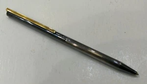 BOLÍGRAFO DELGADO CLÁSICO DE COLECCIÓN ST DUPONT PARIS CON CLIP DORADO - Imagen 1 de 11