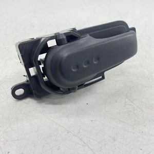 NISSAN NOTE DOOR HANDLE INTERIOR 5DR NSF LH PASSENGER FRONT LEFT SIDE 09-12 - Picture 1 of 12