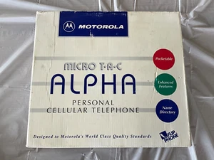 Motorola MicroTac Alpha flip phone "Complete Set" - Picture 1 of 4