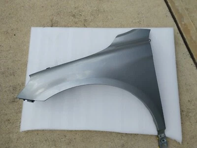 10-17 VOLVO XC60 Front LEFT DRIVER SIDe Fender Silver OEM local pick up Foto 1 de 2