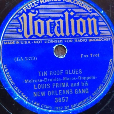 78 rpm Vocalion 3657, Louis Prima, Tin Roof Blues, Can't Have Everything jazz VG - Image 1 of 3