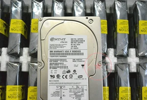 IBM 24P3704 24P3703 ST336607LW 36.4G 10K U320 68-pin SCSI hard drive - Afbeelding 1 van 1