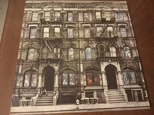 LED ZEPPELIN - PHYSICAL GRAFFITI  - 2LP VINYL RECORD  - SWANSONG SSK 89400 - Picture 1 of 18