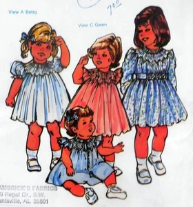 THE CHILDREN'S CORNER PATTERN #3 BISHOP DRESS SMOCKED BETSY GWEN KI 6 MO-7 UC/FF - Picture 1 of 3