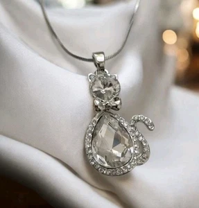 Filigrane Kette silberfarben Anhänger "Katze " Strass Klar Modeschmuck  - Bild 1 von 5
