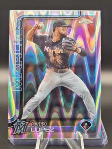 2025 Topps Chrome Baseball Otto Lopez Ray Wave Refractor #134-Marlins - Picture 1 of 2