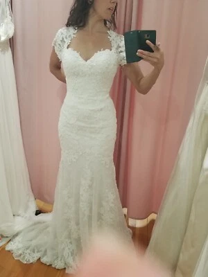 8962 Vestido de Boda Justin Alexander JA Cuentas Encaje Acampanado 8 Estilo Vintage Marfil Foto 1 de 4